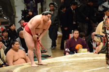 大相撲 大栄翔 勇人と里山 浩作の画像004